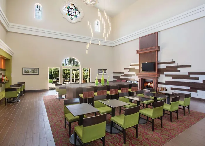 Hotel La Quinta By Wyndham Conference Center