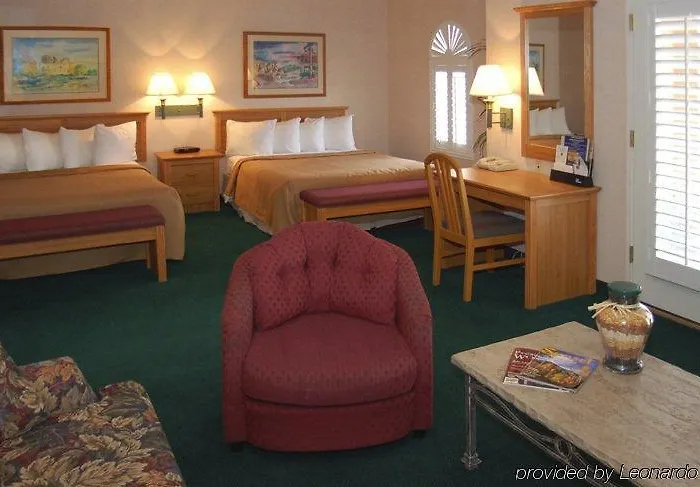 La Quinta By Wyndham Conference Center 2*