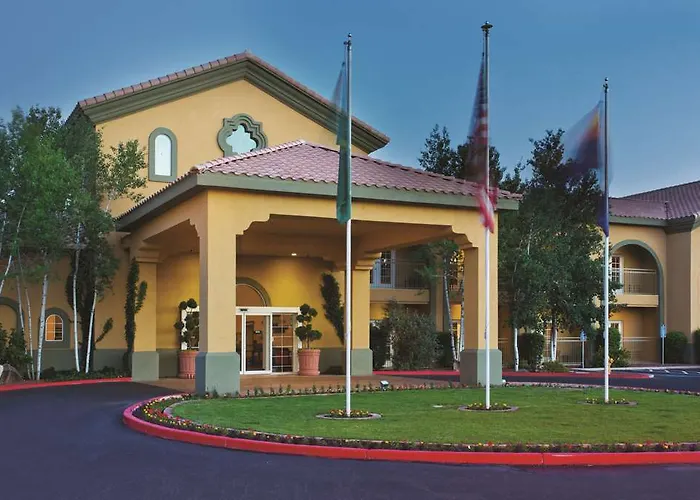 La Quinta By Wyndham Conference Center Hotel 2*